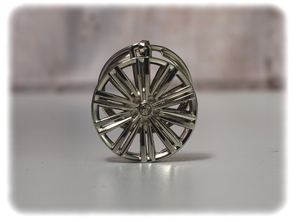 Original Volkswagen "Luxor"-Felgen-Anhänger - Schlüsselanhänger - 33D087010